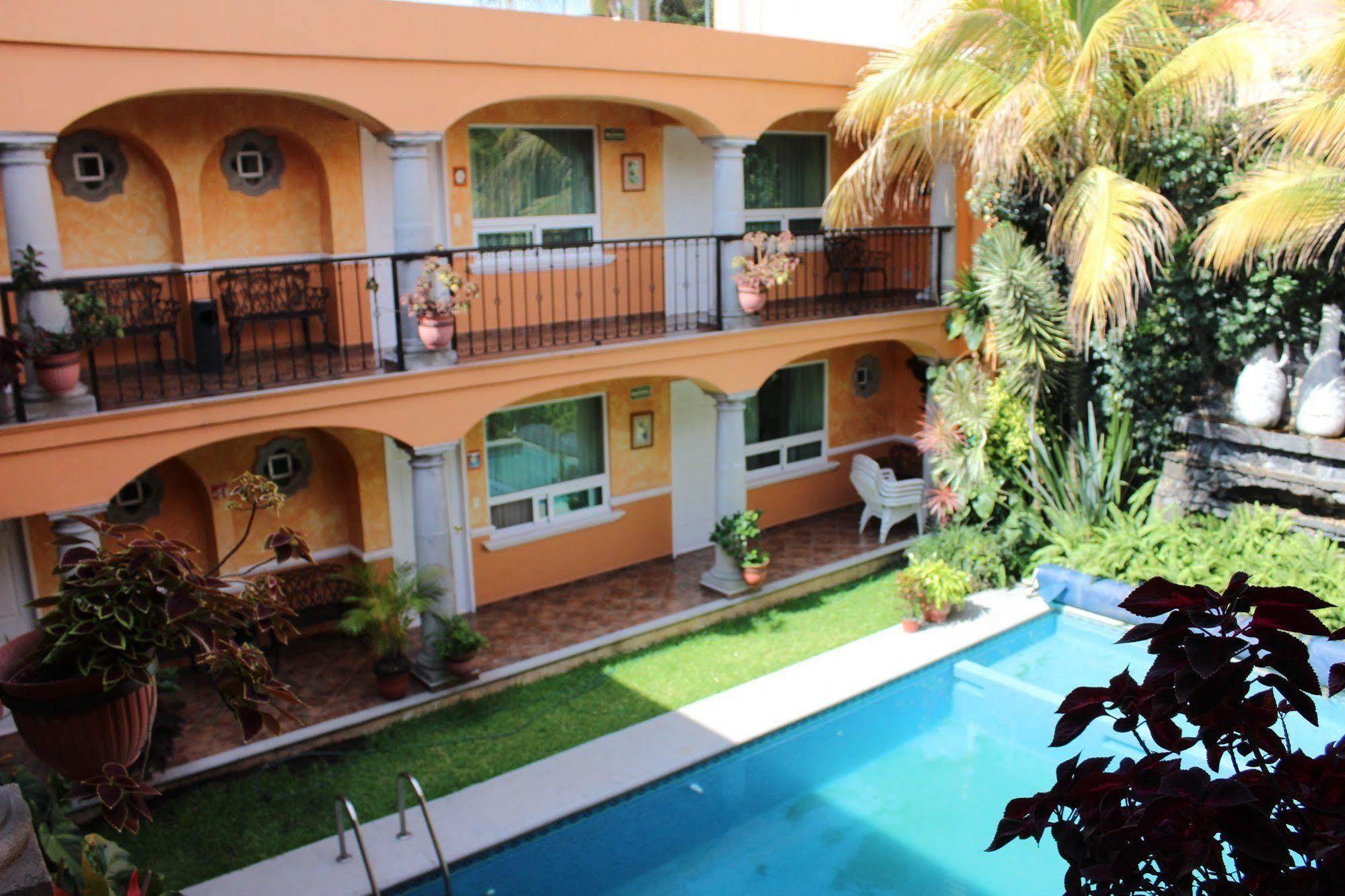 Hotel Casa Anturio Cuernavaca Exterior foto